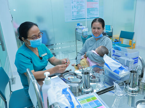 Tanimed Tây Ninh triển khai chương trình cộng đồng và tiêm vắc-xin uốn ván miễn phí cho phụ nữ mang thai