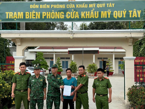 Bắt giữ đối tượng giết người trốn sang Campuchia