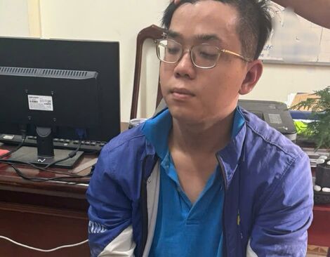 Thưởng nóng thành tích 11 giờ phá án, bắt đối tượng giết nữ chủ quán cà phê