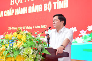 Đoàn kết, thống nhất, trách nhiệm, tôn trọng, đồng lòng hoàn thành thắng lợi Nghị quyết Tỉnh ủy năm 2025