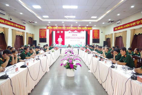 Bộ Tư lệnh Quân khu 7: Kiểm tra nắm tình hình thực hiện nhiệm vụ quân sự - quốc phòng địa phương