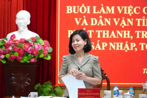 Báo và Phát thanh, Truyền hình Tây Ninh phải phát huy vai trò cơ quan báo chí tiên phong của tỉnh, nhanh chóng thích ứng với giai đoạn đổi mới, hợp nhất và đặc biệt là phải bám sát hơi thở của đời sống dân sinh.