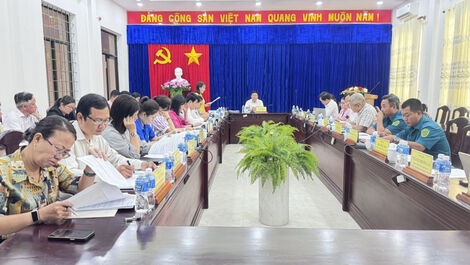 Phường Tân Ninh: Góp ý dự thảo Báo cáo chính trị trình Đại hội Đại biểu Đảng bộ phường