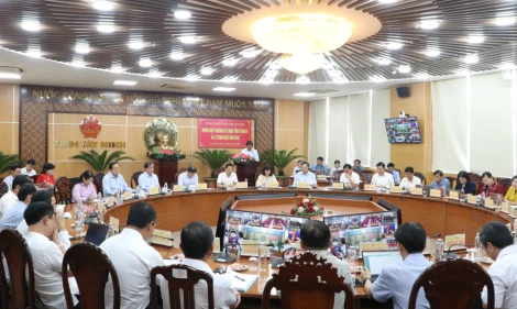 UBND tỉnh Tây Ninh tổ chức Phiên họp thường kỳ tháng 6 và 6 tháng đầu năm 2025