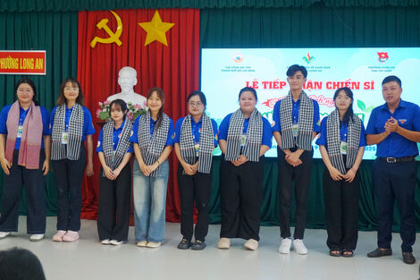 Phường Long An tiếp nhận sinh viên tham gia tình nguyện Mùa hè xanh