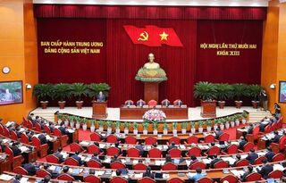 Hàng ngũ vững vàng, lối đi rộng mở, cả nước cùng tiến tới tương lai phồn vinh