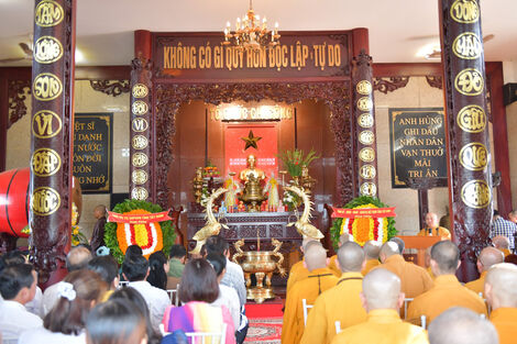UBND tỉnh - Ban Trị sự Giáo hội Phật giáo Việt Nam tỉnh: Lễ tưởng niệm các anh hùng liệt sĩ