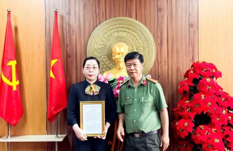 'Em sẽ thay anh hoàn thành ước mơ...'