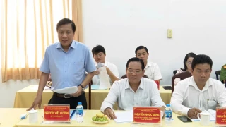 Phó Chủ tịch UBND tỉnh Nguyễn Hồng Thanh thăm, làm việc tại phường Khánh Hậu