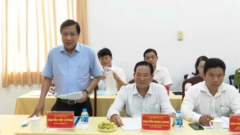 Phó Chủ tịch UBND tỉnh Nguyễn Hồng Thanh thăm, làm việc tại phường Khánh Hậu