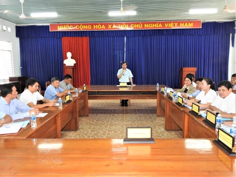 Phó Chủ tịch UBND tỉnh Nguyễn Hồng Thanh tiếp công dân