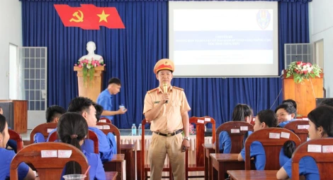 Tăng cường tuyên truyền an toàn giao thông cho đoàn viên, thanh niên