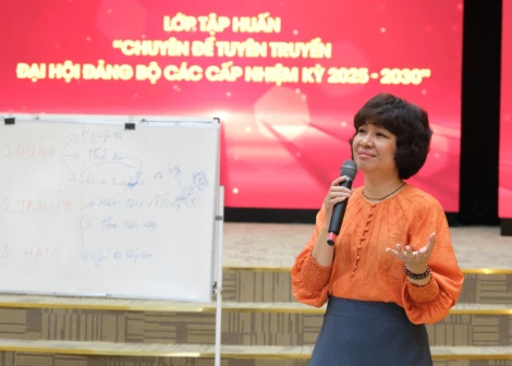 Nâng cao nghiệp vụ tuyên truyền Đại hội Đảng bộ các cấp cho đội ngũ làm báo
