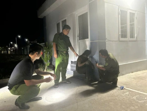 Công an xã Mộc Hóa kịp thời cứu sống người phụ nữ nhảy cầu tự tử