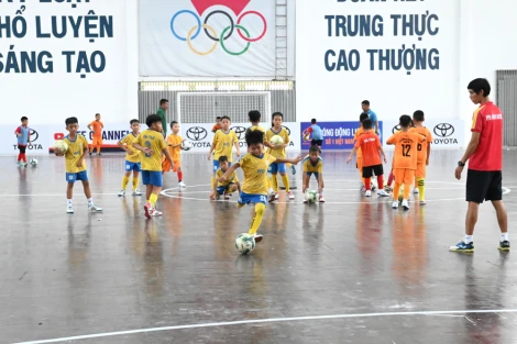 Họp Ban Tổ chức giải Bóng đá U9 toàn quốc - Toyota Cup 2025