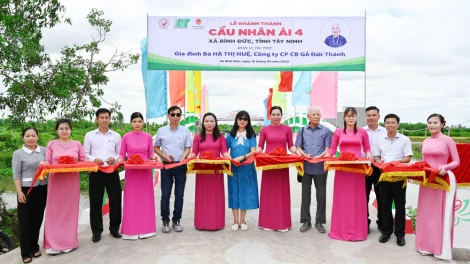 Xã Bình Đức khánh thành cầu Nhân Ái 4 với kinh phí hơn 330 triệu đồng