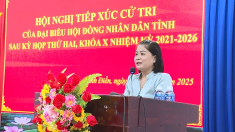Cử tri xã Ninh Điền kiến nghị các vấn đề liên quan đến an toàn giao thông