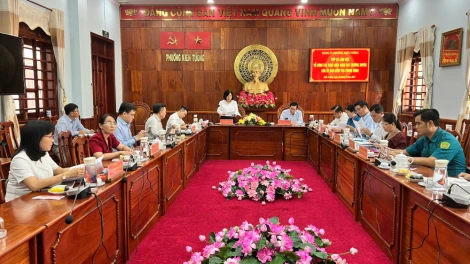Đoàn công tác Ủy ban Kiểm tra Trung ương làm việc tại phường Kiến Tường