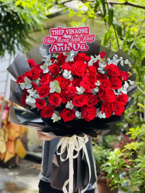 Linh Flower – địa chỉ tin cậy cho những bó hoa hồng đẹp nhất tặng sinh nhật