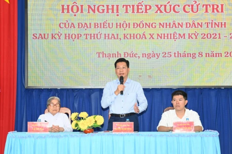 Phó Bí thư Thường trực Tỉnh ủy, Chủ tịch HĐND tỉnh Nguyễn Mạnh Hùng tiếp xúc cử tri xã Thạnh Đức