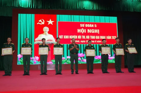 Sư đoàn 5 tổ chức rút kinh nghiệm hội thi, hội thao giai đoạn 1 năm 2025