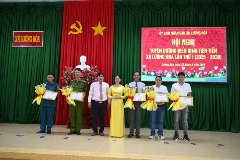 Xã Lương Hòa: 24 tập thể, cá nhân được tuyên dương điển hình tiên tiến