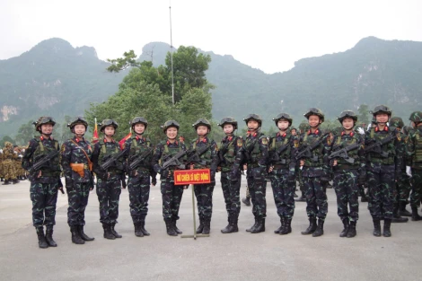 Từ thao trường A80 đến biên giới quê hương