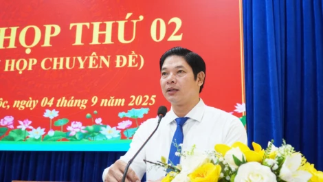 Kỳ họp thứ 2 HĐND xã Cần Giuộc: Thông qua 6 nghị quyết quan trọng