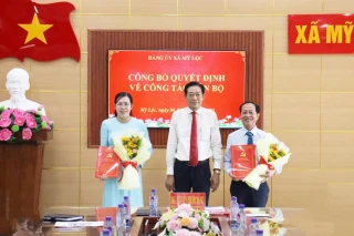 Xã Mỹ Lộc công bố quyết định của Ban Thường vụ Tỉnh ủy về công tác cán bộ