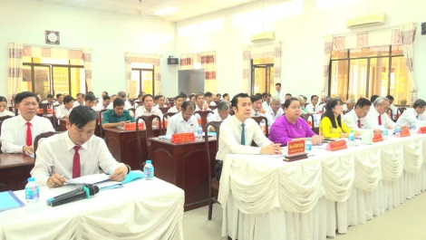 Kỳ họp thứ 2 HĐND xã Hậu Nghĩa thông qua 9 nghị quyết