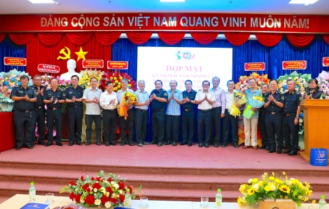 Chi cục Hải quan khu vực XVII họp mặt kỷ niệm 80 năm ngày truyền thống ngành Hải quan Việt Nam