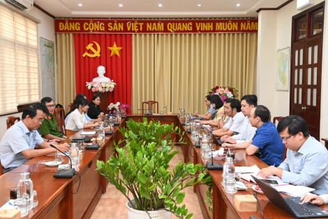 Tổ công tác hậu cần họp chuẩn bị phục vụ Đại hội đại biểu Đảng bộ tỉnh Tây Ninh lần thứ I