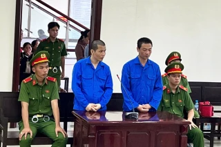 Án mạng từ mâu thuẫn lúc tính tiền hát karaoke