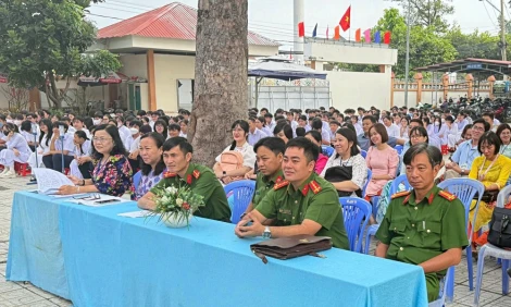 Công an phường Tân Ninh tuyên truyền phòng, chống bạo lực học đường