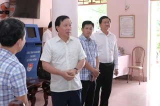 Chủ tịch UBND tỉnh Nguyễn Văn Út khảo sát trụ sở, cơ sở vật chất các cơ quan, đơn vị tại cơ sở 2