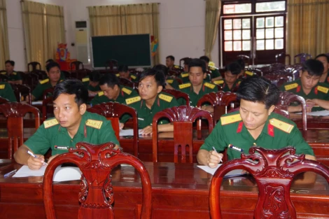 Sư đoàn 5: Kiểm tra nhận thức chính trị đối với sĩ quan, quân nhân chuyên nghiệp
