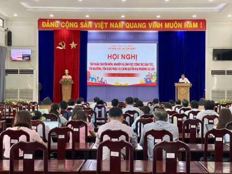 Tăng cường năng lực quản lý nhà nước về dân tộc, tín ngưỡng, tôn giáo tại cơ sở