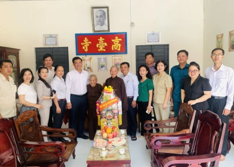 Phường Bình Minh: Thăm hỏi, chúc mừng các cơ sở tôn giáo, tín ngưỡng