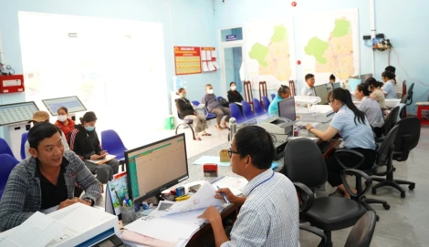 Kiểm tra công tác cải cách hành chính tại xã Trà Vong