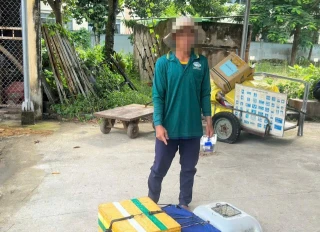 Công an xã Vĩnh Hưng tuần tra phát hiện 2 trường hợp khai thác thủy sản trái phép