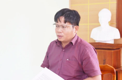 Chủ tịch UBND xã Mỹ Lộc kiểm tra công tác cải cách hành chính