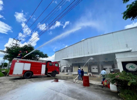 Huấn luyện nghiệp vụ và thực tập phương án chữa cháy tại Công ty TNHH Thương mại và Dược phẩm Anh Sang