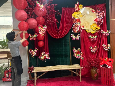 Lồng đèn giấy kiếng – nét đẹp truyền thống trong mùa Trung thu 2025