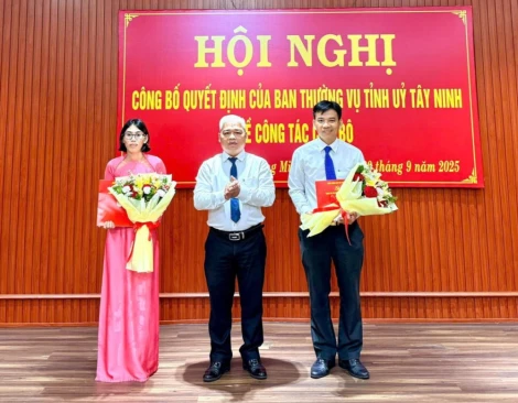 Xã Dương Minh Châu: Công bố quyết định của Ban Thường vụ Tỉnh ủy về công tác cán bộ