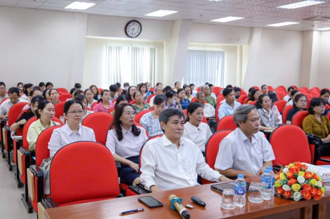 Nâng cao kỹ năng thu bảo hiểm xã hội, bảo hiểm y tế cho các tổ chức dịch vụ thu