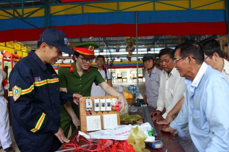 Hội yến Diêu Trì cung là một trong những lễ hội lớn của đạo Cao Đài, diễn ra vào ngày rằm tháng Tám hằng năm, thu hút đông đảo tín đồ, người dân trong và ngoài tỉnh, nước ngoài đến dự lễ.