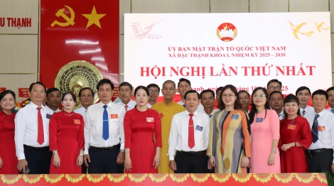 Sáng 06/10, UBMTTQ Việt Nam xã Hậu Thạnh, tỉnh Tây Ninh tổ chức Đại hội đại biểu lần thứ I, nhiệm kỳ 2025-2030.