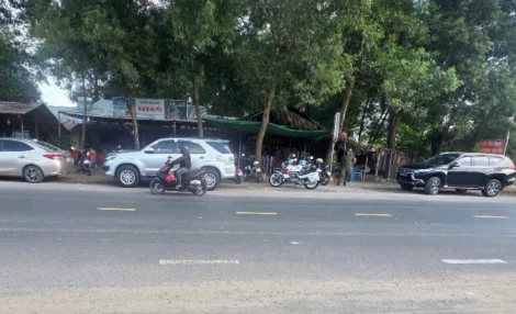 Điều tra vụ án nữ chủ quán cà phê bị đâm tử vong, nghi phạm nhảy lầu tự tử