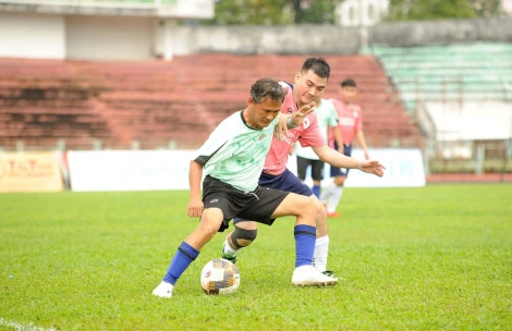 Lội ngược dòng kịch tính, Cao Đẳng Long An giành chiến thắng 3-2 trước BVĐK Hồng Hưng
