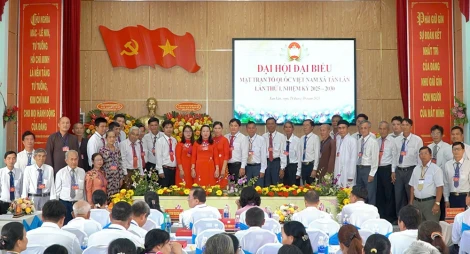 Bà Phan Thị Hồng Diễm giữ chức Chủ tịch UBMTTQ Việt Nam xã Tân Lân